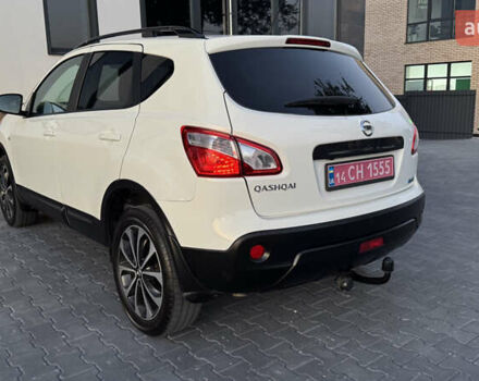 Белый Ниссан Кашкай, объемом двигателя 1.6 л и пробегом 231 тыс. км за 12399 $, фото 6 на Automoto.ua