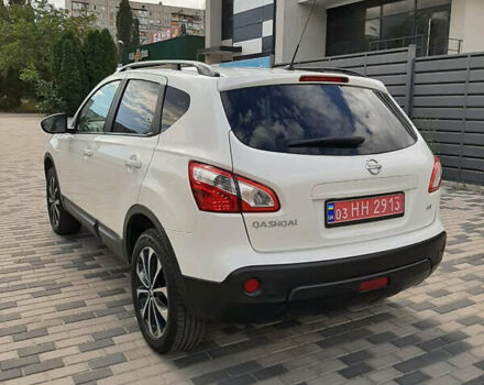 Білий Ніссан Кашкай, об'ємом двигуна 1.5 л та пробігом 198 тис. км за 12200 $, фото 4 на Automoto.ua