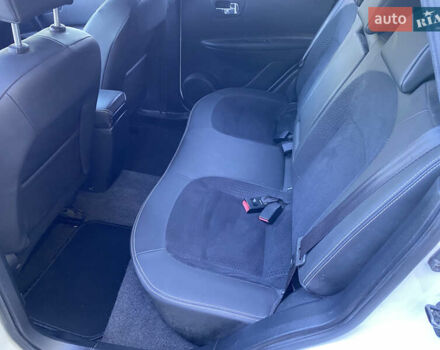 Білий Ніссан Кашкай, об'ємом двигуна 1.5 л та пробігом 219 тис. км за 11899 $, фото 32 на Automoto.ua