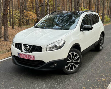 Ниссан Кашкай 2013 в Решетиловке на Automoto.ua Белый Ниссан Кашкай, объемом двигателя 1.6 л и пробегом 228 тыс. км за 11400 $, фото 3 на Automoto.ua