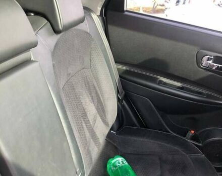 Белый Ниссан Кашкай, объемом двигателя 2 л и пробегом 265 тыс. км за 12500 $, фото 11 на Automoto.ua