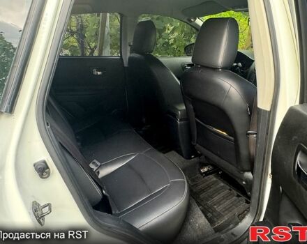 Білий Ніссан Кашкай, об'ємом двигуна 2 л та пробігом 183 тис. км за 12000 $, фото 4 на Automoto.ua