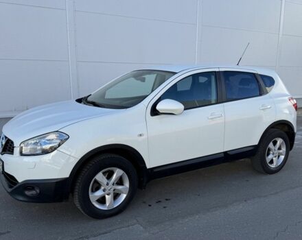 Білий Ніссан Кашкай, об'ємом двигуна 1.6 л та пробігом 135 тис. км за 10000 $, фото 1 на Automoto.ua
