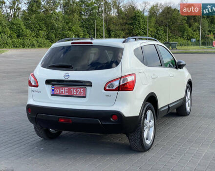 Белый Ниссан Кашкай, объемом двигателя 2 л и пробегом 207 тыс. км за 13500 $, фото 12 на Automoto.ua