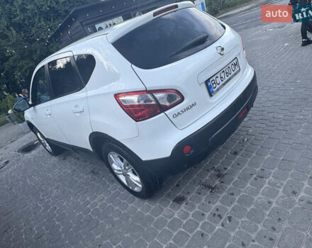 Білий Ніссан Кашкай, об'ємом двигуна 1.5 л та пробігом 208 тис. км за 11600 $, фото 8 на Automoto.ua