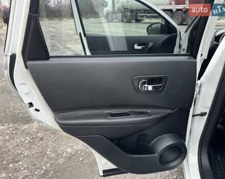 Белый Ниссан Кашкай, объемом двигателя 1.46 л и пробегом 225 тыс. км за 12350 $, фото 51 на Automoto.ua