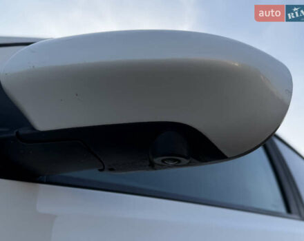 Белый Ниссан Кашкай, объемом двигателя 1.5 л и пробегом 220 тыс. км за 13500 $, фото 18 на Automoto.ua