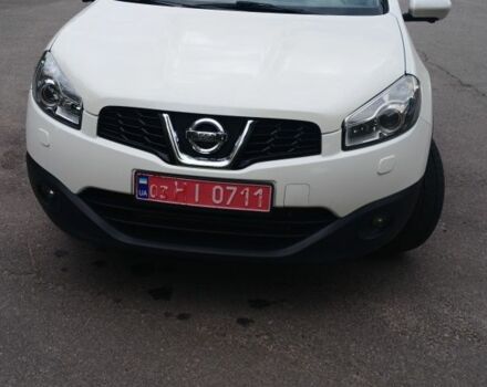Белый Ниссан Кашкай, объемом двигателя 1.6 л и пробегом 214 тыс. км за 11800 $, фото 1 на Automoto.ua