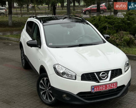 Белый Ниссан Кашкай, объемом двигателя 1.6 л и пробегом 182 тыс. км за 11399 $, фото 2 на Automoto.ua