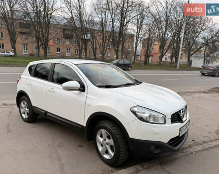 Белый Ниссан Кашкай, объемом двигателя 2 л и пробегом 118 тыс. км за 13500 $, фото 1 на Automoto.ua