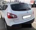 Белый Ниссан Кашкай, объемом двигателя 2 л и пробегом 265 тыс. км за 12500 $, фото 2 на Automoto.ua