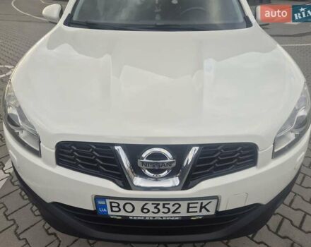 Ниссан Кашкай 2013 в Тернополе на Automoto.ua Белый Ниссан Кашкай, объемом двигателя 2 л и пробегом 135 тыс. км за 10900 $, фото 7 на Automoto.ua