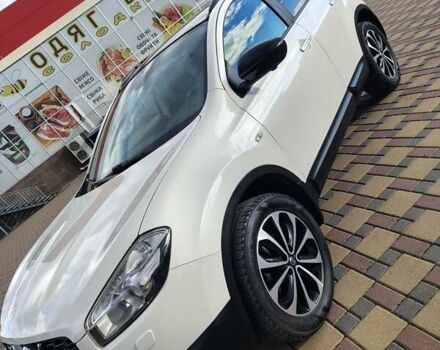 Белый Ниссан Кашкай, объемом двигателя 1.5 л и пробегом 186 тыс. км за 11900 $, фото 11 на Automoto.ua