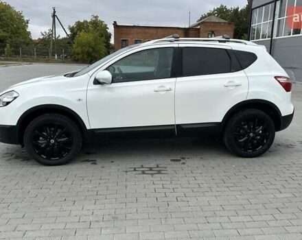 Белый Ниссан Кашкай, объемом двигателя 1.5 л и пробегом 229 тыс. км за 10850 $, фото 3 на Automoto.ua