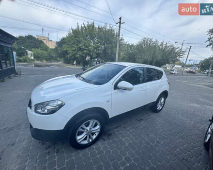Білий Ніссан Кашкай, об'ємом двигуна 1.5 л та пробігом 208 тис. км за 11600 $, фото 10 на Automoto.ua