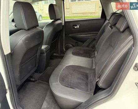 Білий Ніссан Кашкай, об'ємом двигуна 1.6 л та пробігом 233 тис. км за 11700 $, фото 7 на Automoto.ua