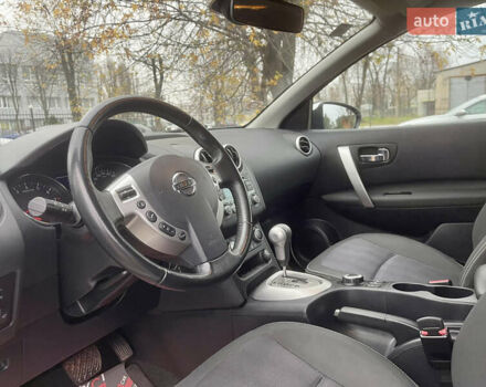 Білий Ніссан Кашкай, об'ємом двигуна 2 л та пробігом 118 тис. км за 11500 $, фото 19 на Automoto.ua