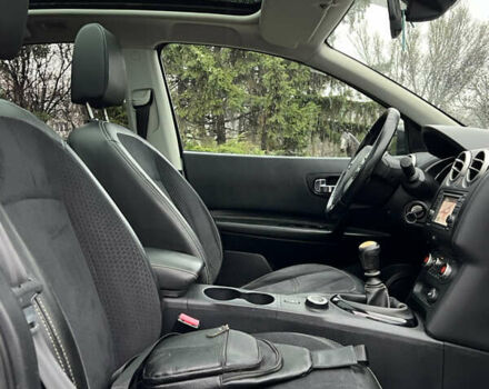 Белый Ниссан Кашкай, объемом двигателя 1.6 л и пробегом 182 тыс. км за 11399 $, фото 53 на Automoto.ua