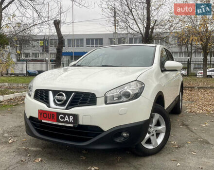 Білий Ніссан Кашкай, об'ємом двигуна 2 л та пробігом 118 тис. км за 11500 $, фото 4 на Automoto.ua