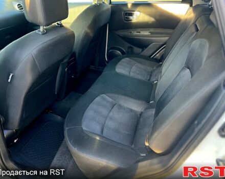 Ниссан Кашкай 2013 в Кропивницком (Кировограде) на Automoto.ua Белый Ниссан Кашкай, объемом двигателя 1.6 л и пробегом 167 тыс. км за 10000 $, фото 12 на Automoto.ua