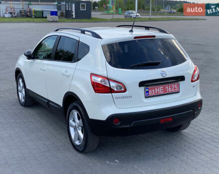 Белый Ниссан Кашкай, объемом двигателя 2 л и пробегом 207 тыс. км за 13500 $, фото 20 на Automoto.ua
