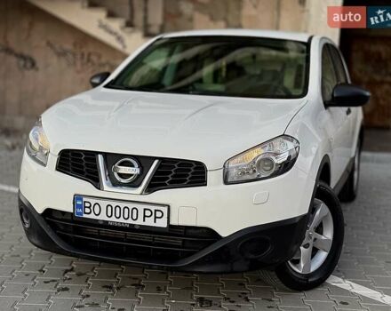 Білий Ніссан Кашкай, об'ємом двигуна 1.5 л та пробігом 227 тис. км за 9555 $, фото 4 на Automoto.ua