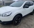 Белый Ниссан Кашкай, объемом двигателя 2 л и пробегом 220 тыс. км за 11000 $, фото 18 на Automoto.ua