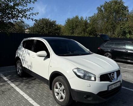Белый Ниссан Кашкай, объемом двигателя 2 л и пробегом 178 тыс. км за 11300 $, фото 1 на Automoto.ua