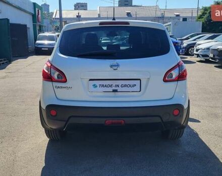 Білий Ніссан Кашкай, об'ємом двигуна 1.6 л та пробігом 295 тис. км за 10500 $, фото 11 на Automoto.ua