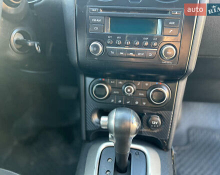 Белый Ниссан Кашкай, объемом двигателя 1.6 л и пробегом 167 тыс. км за 10000 $, фото 10 на Automoto.ua