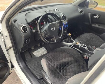 Білий Ніссан Кашкай, об'ємом двигуна 1.5 л та пробігом 307 тис. км за 10000 $, фото 8 на Automoto.ua