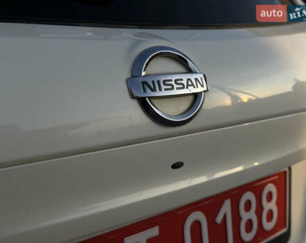 Белый Ниссан Кашкай, объемом двигателя 1.5 л и пробегом 220 тыс. км за 13500 $, фото 11 на Automoto.ua