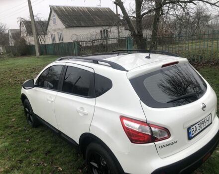 Белый Ниссан Кашкай, объемом двигателя 2 л и пробегом 220 тыс. км за 11000 $, фото 7 на Automoto.ua