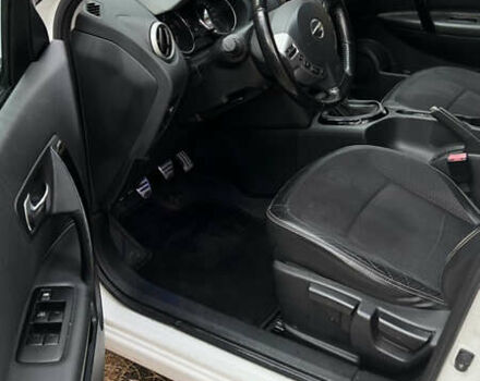 Ниссан Кашкай 2013 в Решетиловке на Automoto.ua Белый Ниссан Кашкай, объемом двигателя 1.6 л и пробегом 228 тыс. км за 11400 $, фото 17 на Automoto.ua