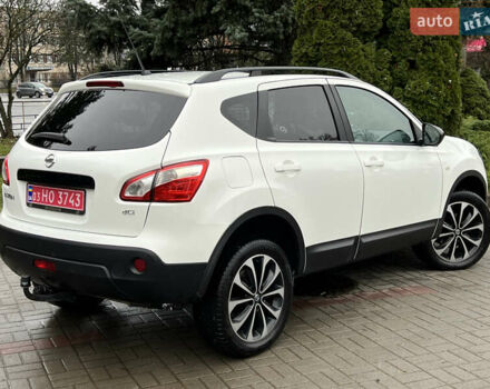 Белый Ниссан Кашкай, объемом двигателя 1.6 л и пробегом 182 тыс. км за 11399 $, фото 12 на Automoto.ua