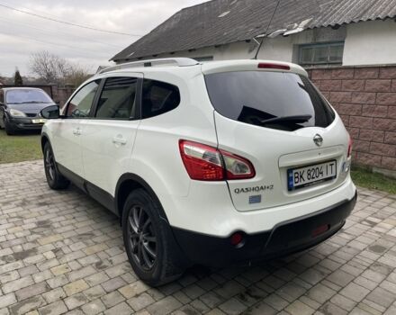 Білий Ніссан Кашкай, об'ємом двигуна 1.6 л та пробігом 253 тис. км за 12950 $, фото 4 на Automoto.ua