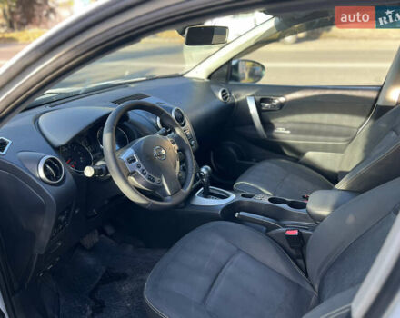 Белый Ниссан Кашкай, объемом двигателя 1.6 л и пробегом 167 тыс. км за 10000 $, фото 15 на Automoto.ua