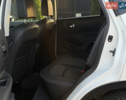 Белый Ниссан Кашкай, объемом двигателя 1.5 л и пробегом 220 тыс. км за 13500 $, фото 48 на Automoto.ua