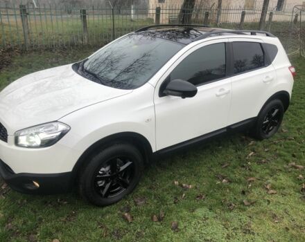 Белый Ниссан Кашкай, объемом двигателя 2 л и пробегом 220 тыс. км за 11000 $, фото 8 на Automoto.ua