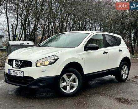 Белый Ниссан Кашкай, объемом двигателя 1.5 л и пробегом 227 тыс. км за 9350 $, фото 4 на Automoto.ua