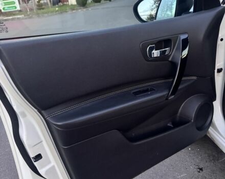 Белый Ниссан Кашкай, объемом двигателя 1.5 л и пробегом 199 тыс. км за 4149 $, фото 9 на Automoto.ua