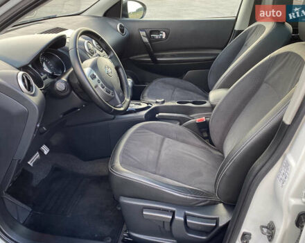 Белый Ниссан Кашкай, объемом двигателя 2 л и пробегом 207 тыс. км за 13500 $, фото 22 на Automoto.ua