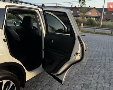 Белый Ниссан Кашкай, объемом двигателя 1.6 л и пробегом 231 тыс. км за 12399 $, фото 22 на Automoto.ua