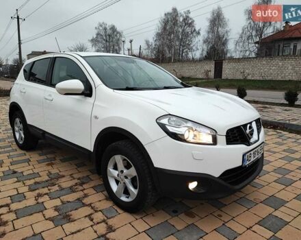 Білий Ніссан Кашкай, об'ємом двигуна 2 л та пробігом 128 тис. км за 11800 $, фото 14 на Automoto.ua