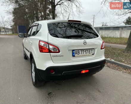 Белый Ниссан Кашкай, объемом двигателя 2 л и пробегом 190 тыс. км за 11999 $, фото 4 на Automoto.ua