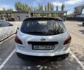 Белый Ниссан Кашкай, объемом двигателя 2 л и пробегом 178 тыс. км за 11300 $, фото 4 на Automoto.ua