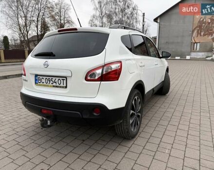 Білий Ніссан Кашкай, об'ємом двигуна 1.6 л та пробігом 233 тис. км за 11700 $, фото 2 на Automoto.ua