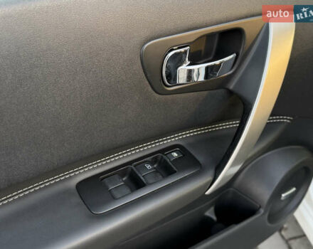 Белый Ниссан Кашкай, объемом двигателя 1.5 л и пробегом 220 тыс. км за 13500 $, фото 46 на Automoto.ua