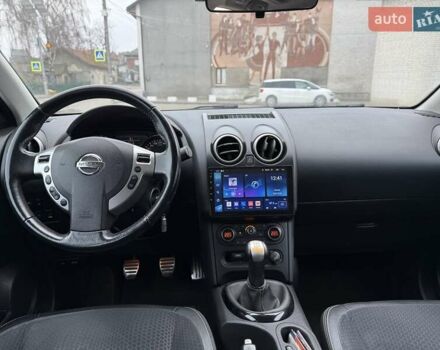 Білий Ніссан Кашкай, об'ємом двигуна 1.6 л та пробігом 233 тис. км за 11700 $, фото 4 на Automoto.ua