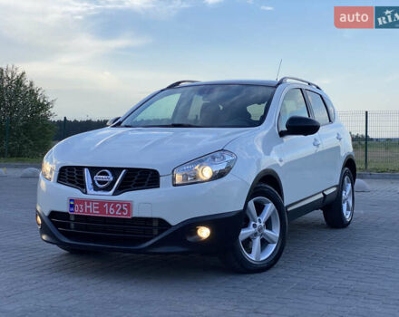 Белый Ниссан Кашкай, объемом двигателя 2 л и пробегом 207 тыс. км за 13500 $, фото 56 на Automoto.ua
